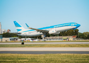 Aerolíneas Argentinas alcanza equilibrio financiero por primera vez desde su estatización en 2008